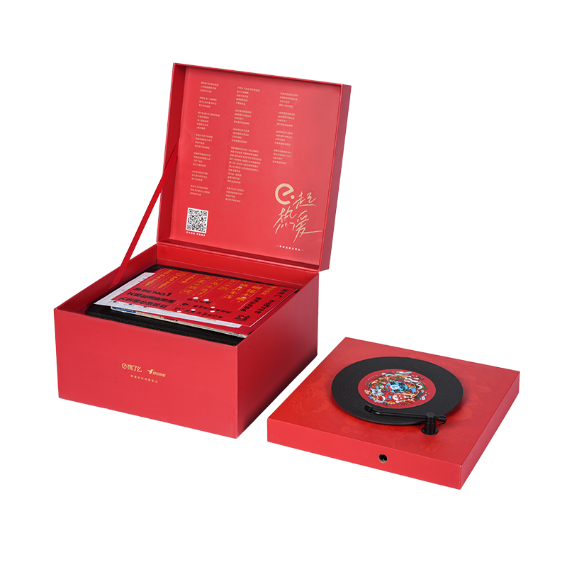 صندوق موسيقى دوار على شكل كتاب صلب بطابع احتفالي