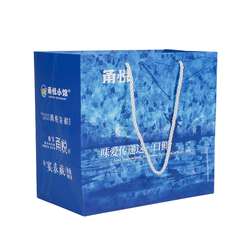 حقيبة طعام جاهزة من ورق الكرافت متوسطة النعومة يمكن حملها باليد