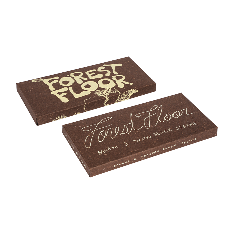 صندوق حلوى على شكل درج صلب