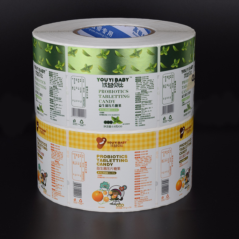 ملصق لاصق من الورق المطلي