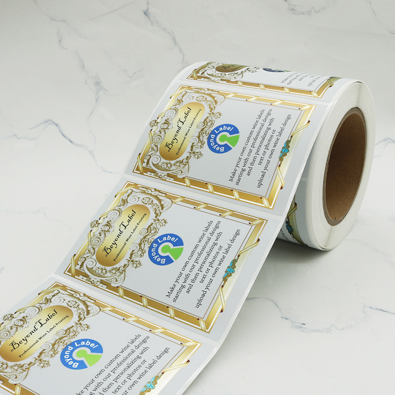 ملصق زجاجة نبيذ منقوش برقائق غير لامعة